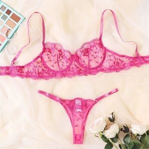 Pink lace lingerie set